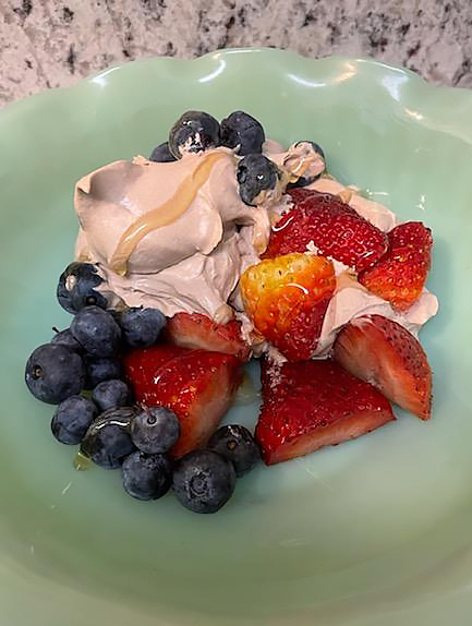 https://balletbeautiful.com/wp-content/uploads/2024/07/featured-image_Fourth-of-July-Cookout-Ballet-Beautiful-Style-10.jpeg