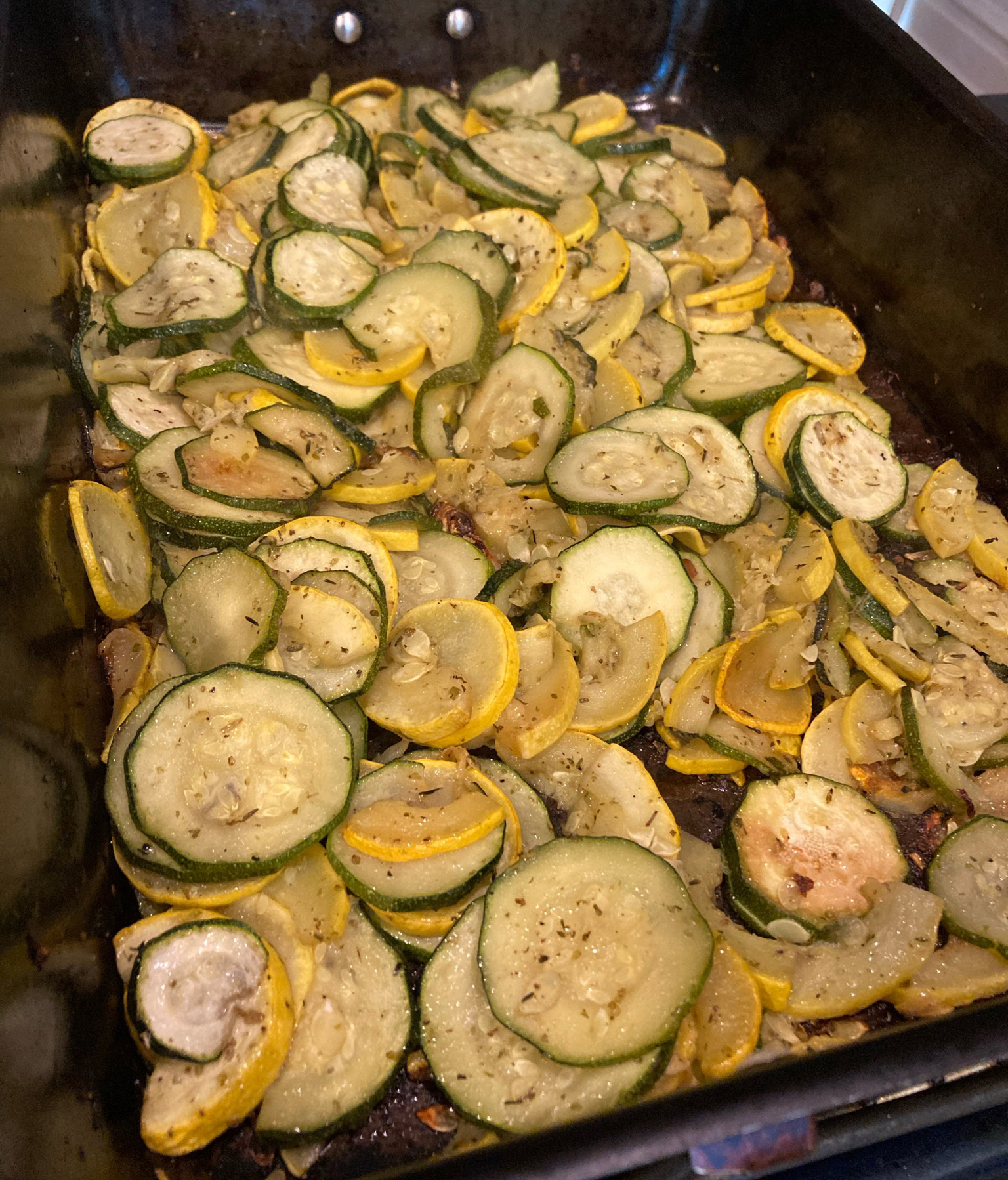 https://balletbeautiful.com/wp-content/uploads/2024/07/featured-image_Fourth-of-July-Cookout-Ballet-Beautiful-Style-8.jpeg